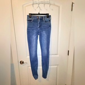Rockstar Super Skinny High Rise Built in Warm Sz 2 Tall